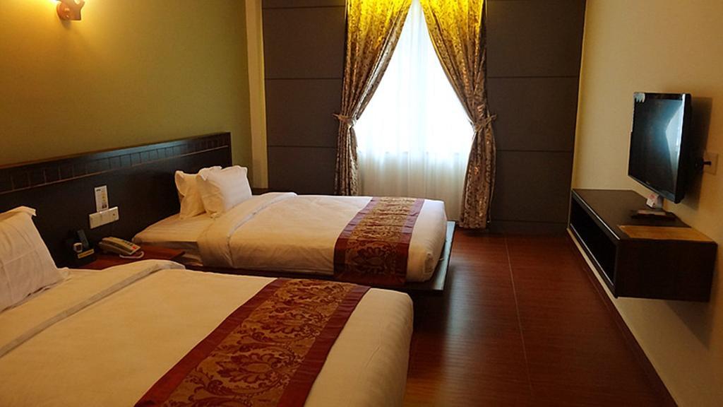 Herald Hotel Malacca Exterior foto